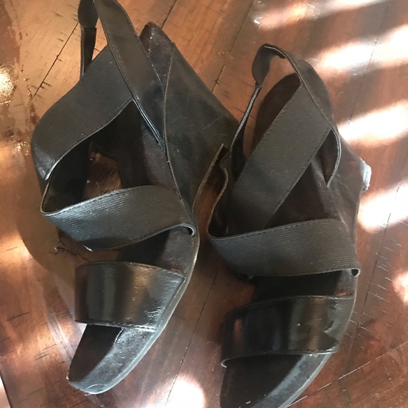 Shoes - Black Wedge Shoes